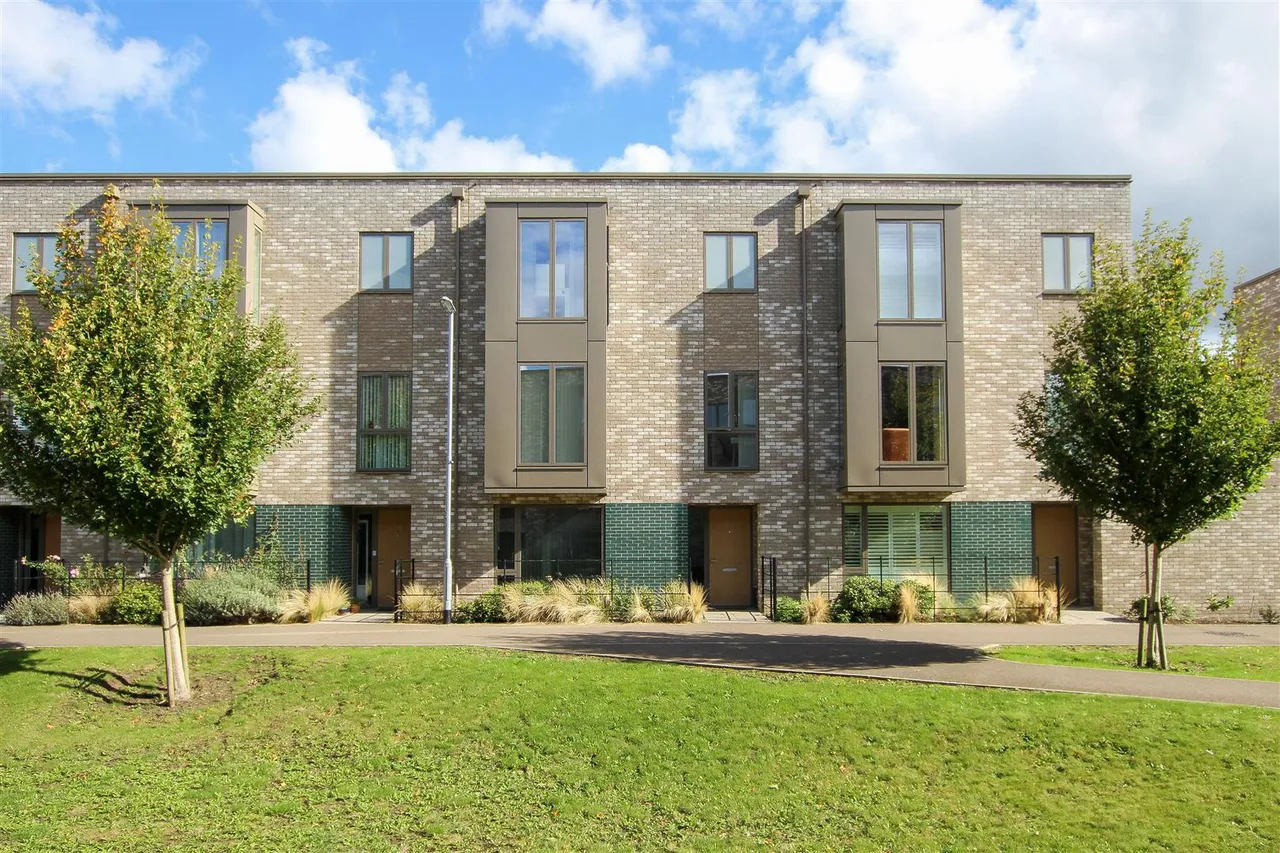 4 bed house to rent, Knightly Avenue, Cambridge, CB2