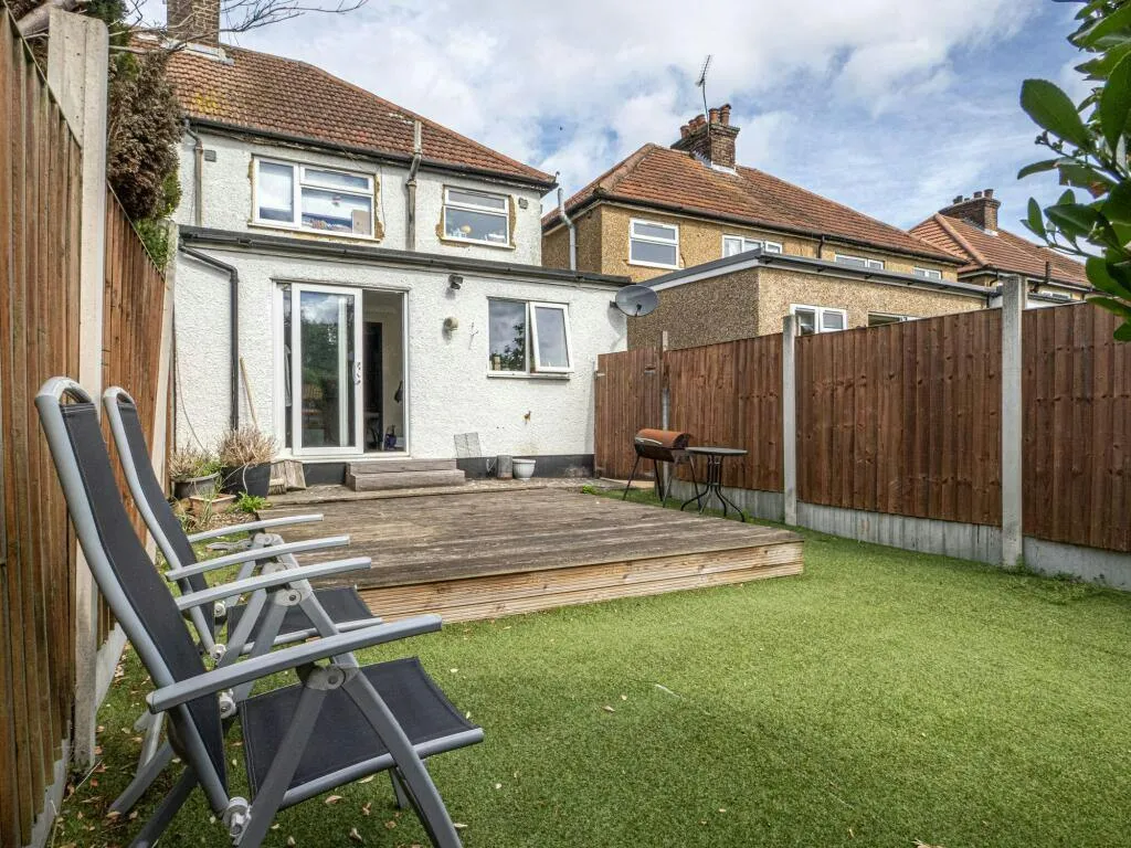 Hazel Tree Road, Watford, WD24, photo 11