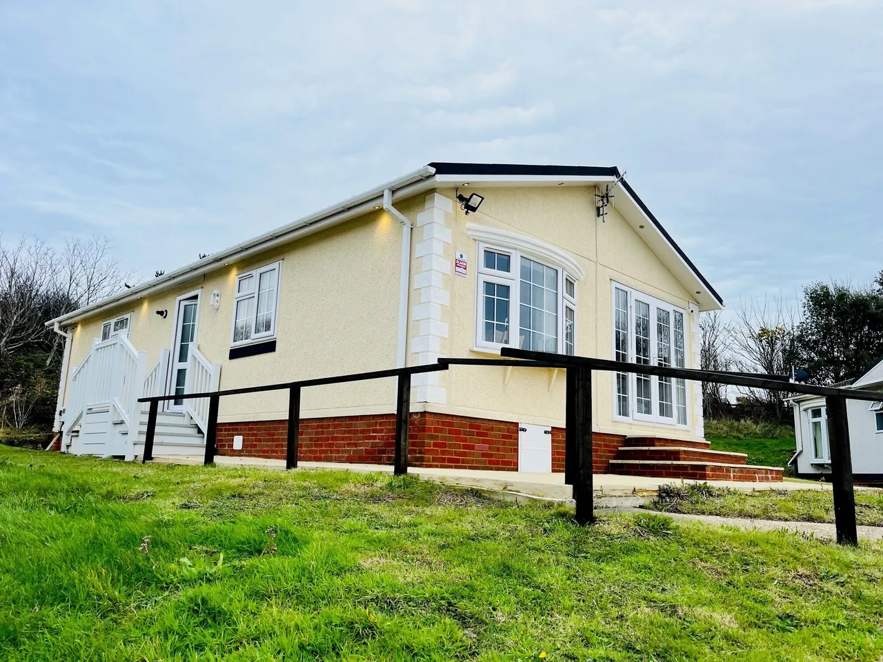 South Coast Road, PEACEHAVEN, photo 10