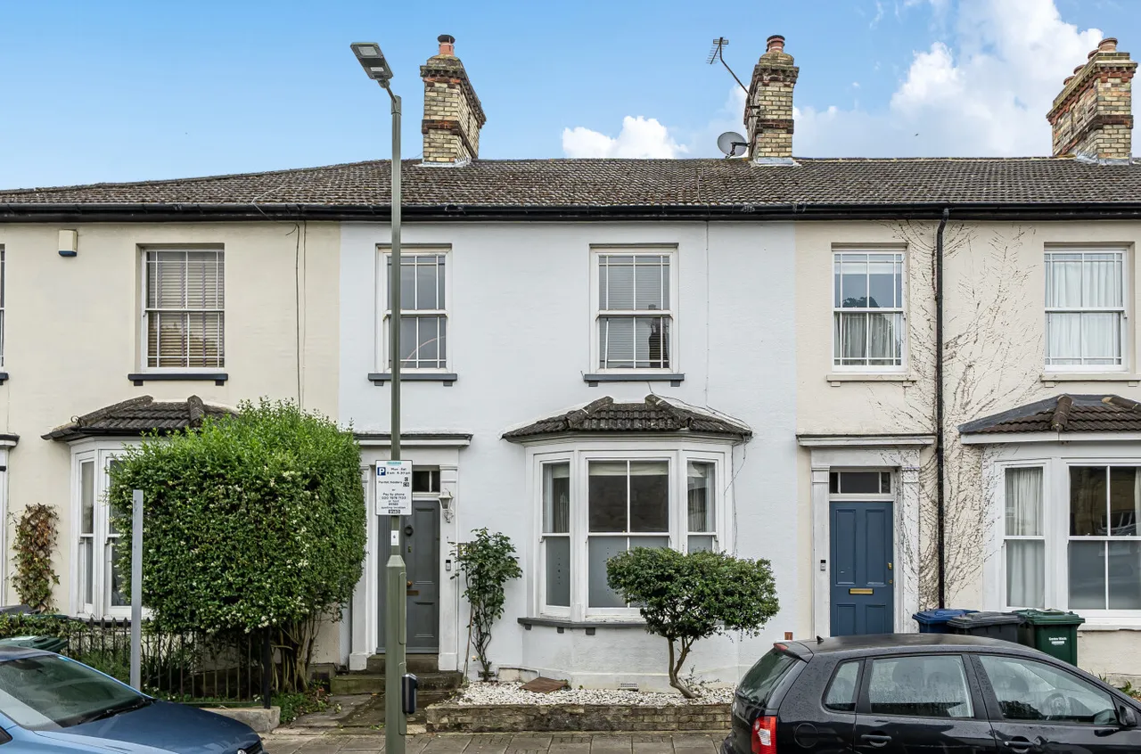 3 bed house for sale — Union Street, Barnet, EN5 4HY