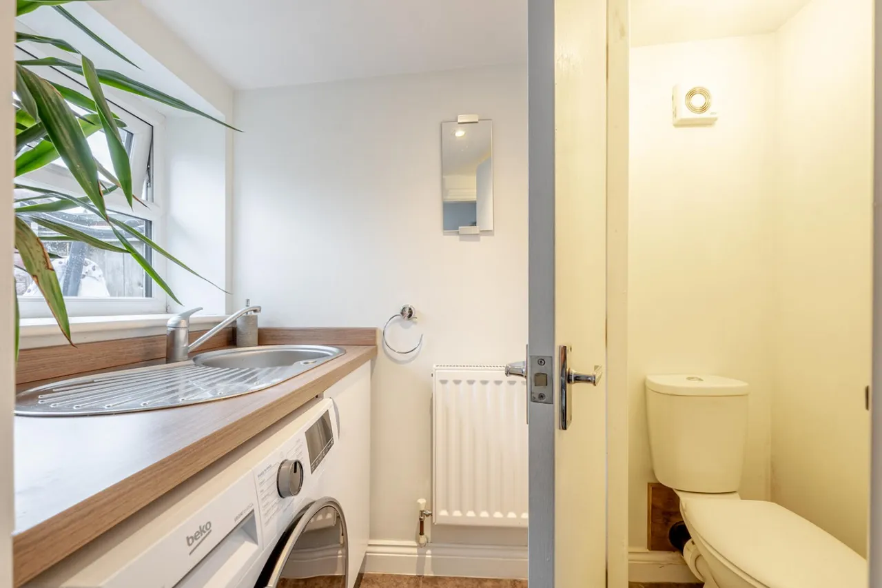 Stutton Road, Tadcaster, LS24, photo 7