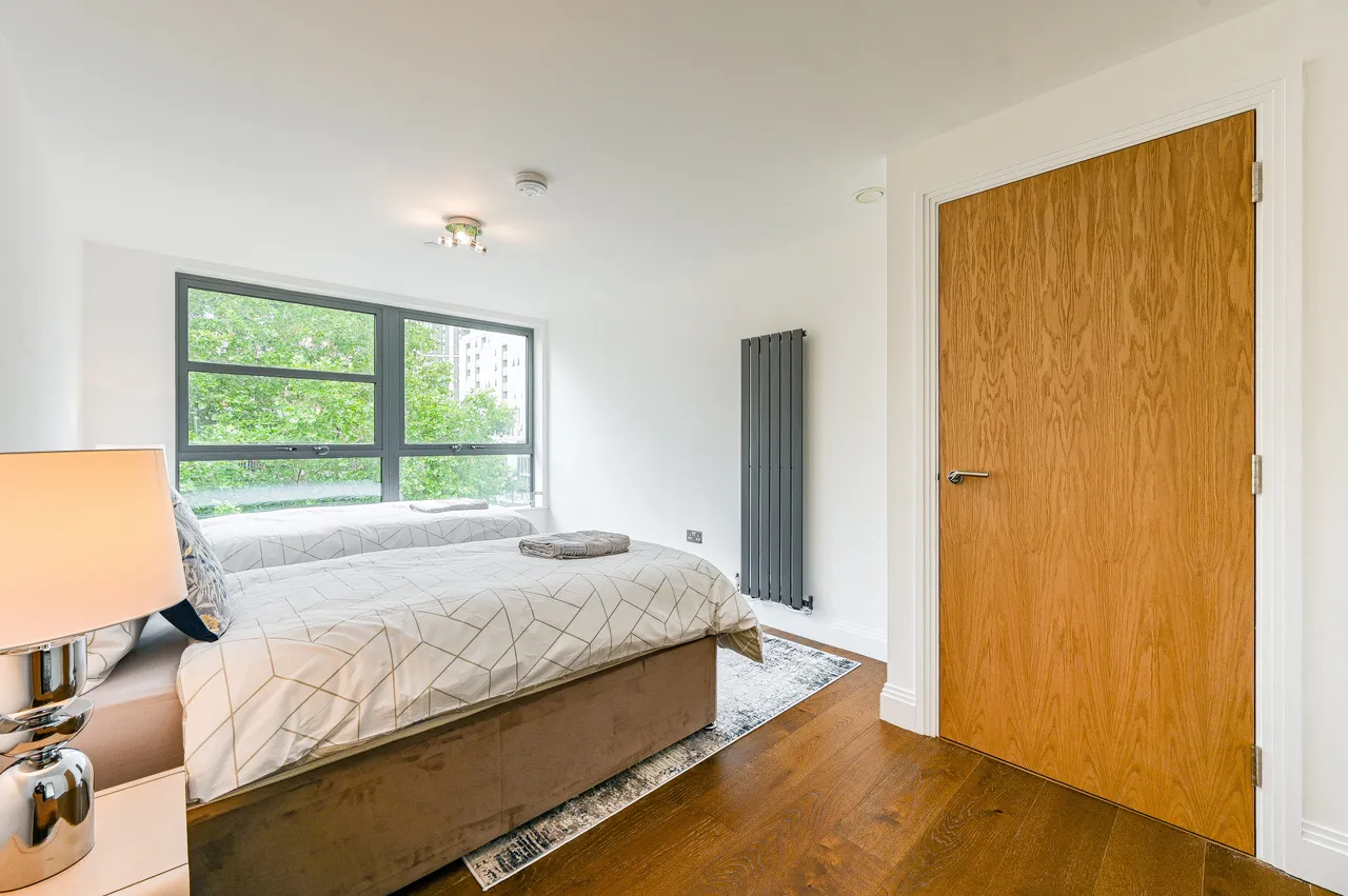 17 Meridian Point, Creek Road, London, photo 5