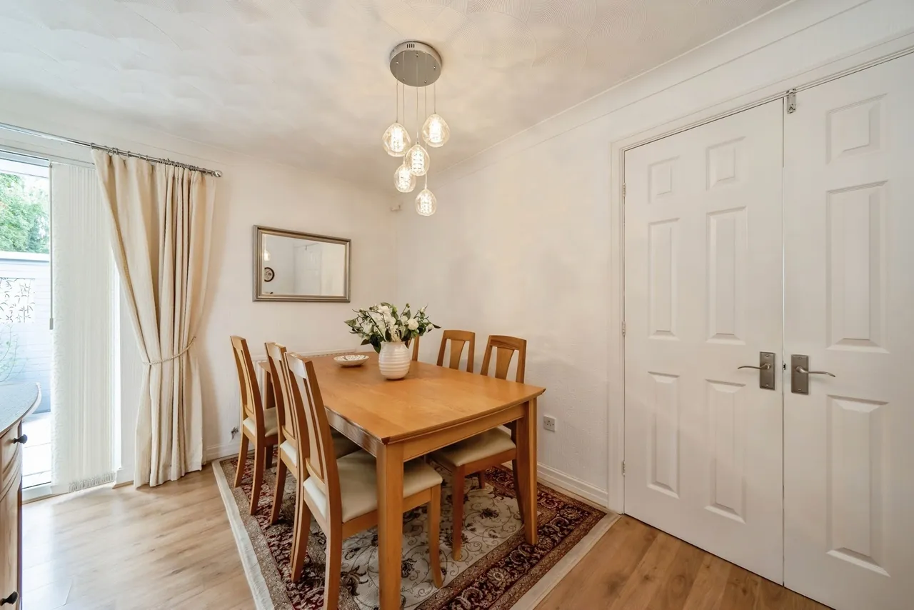 Perth Close, Fearnhead, Warrington, Cheshire, WA2, photo 15