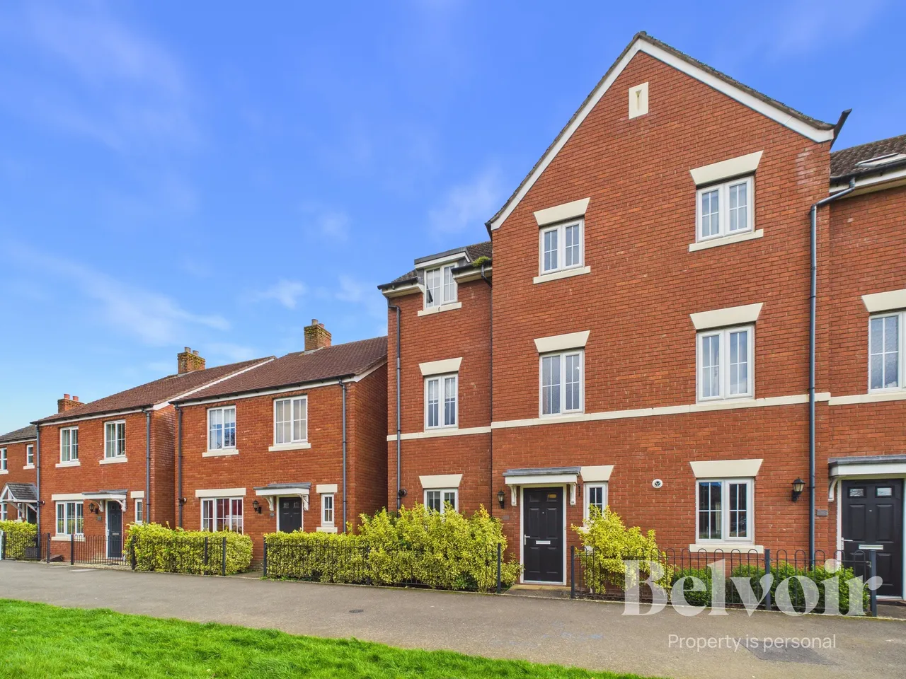 4 bed house for sale — Montague Walk, Copthorne, Shrewsbury, SY3