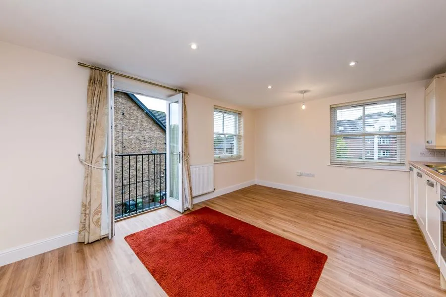 London Road, Guildford, GU1, photo 10