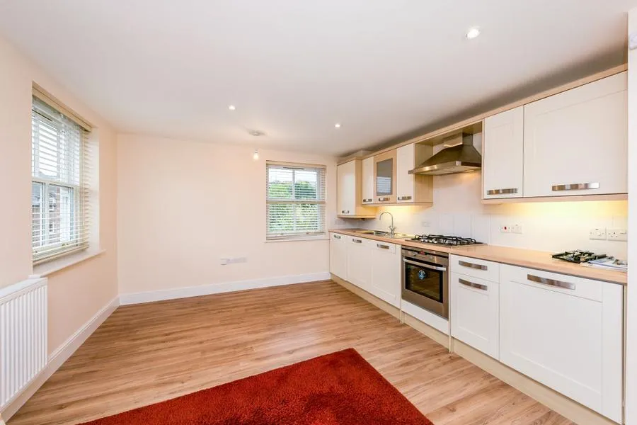 1 bed flat to rent, London Road, Guildford, GU1