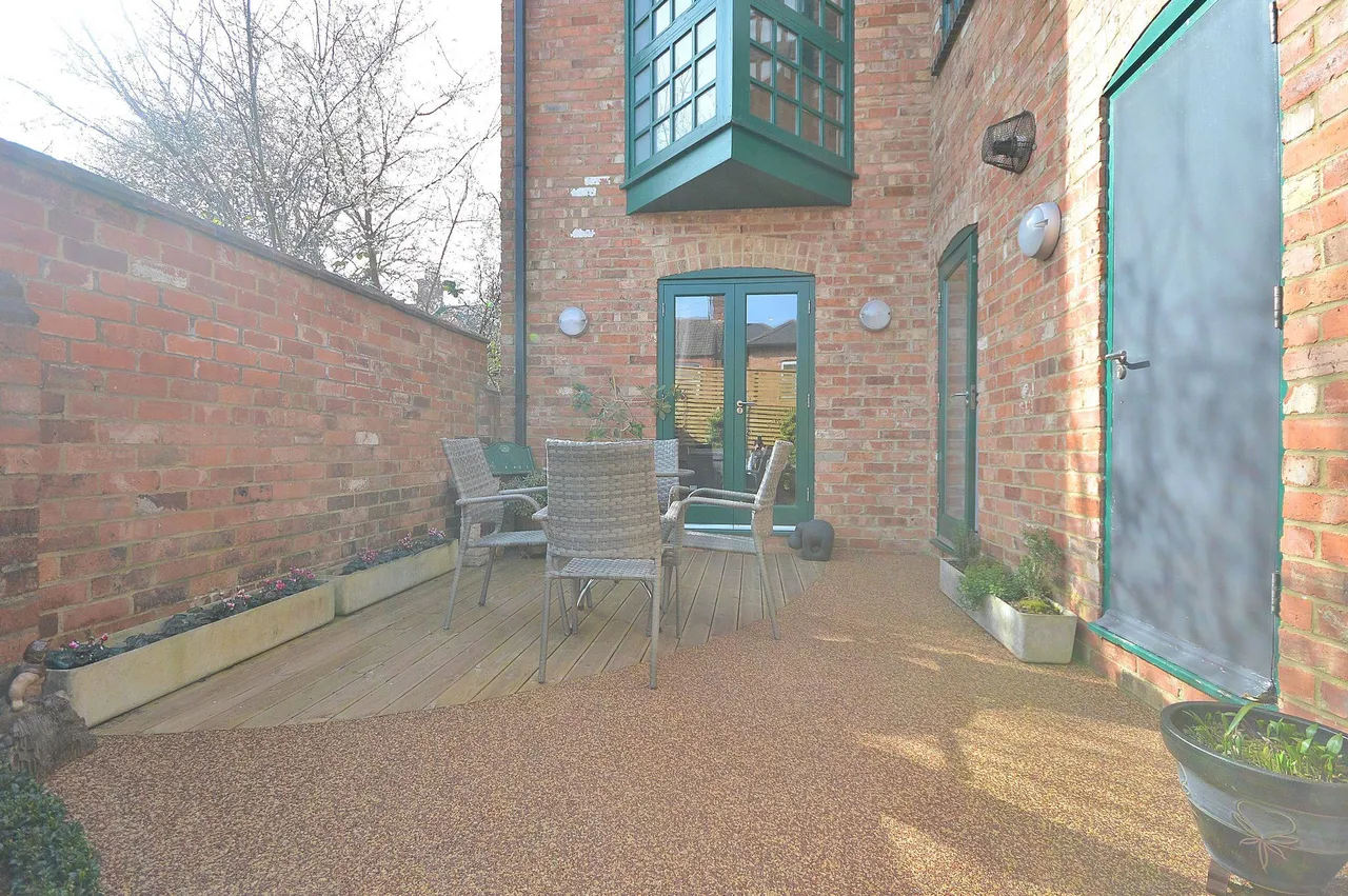 Junction Road, Northampton, NN2 7JA, photo 24