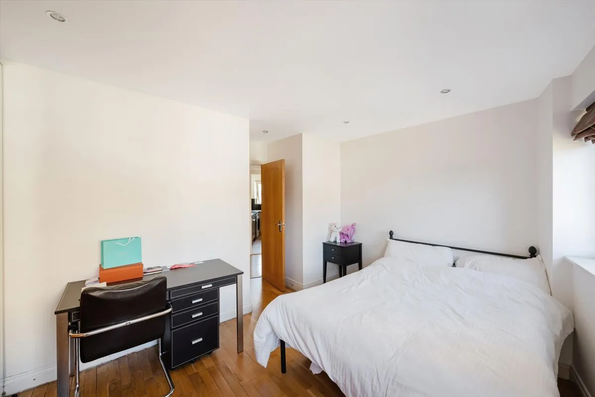 Palgrave Gardens, London, NW1, photo 6