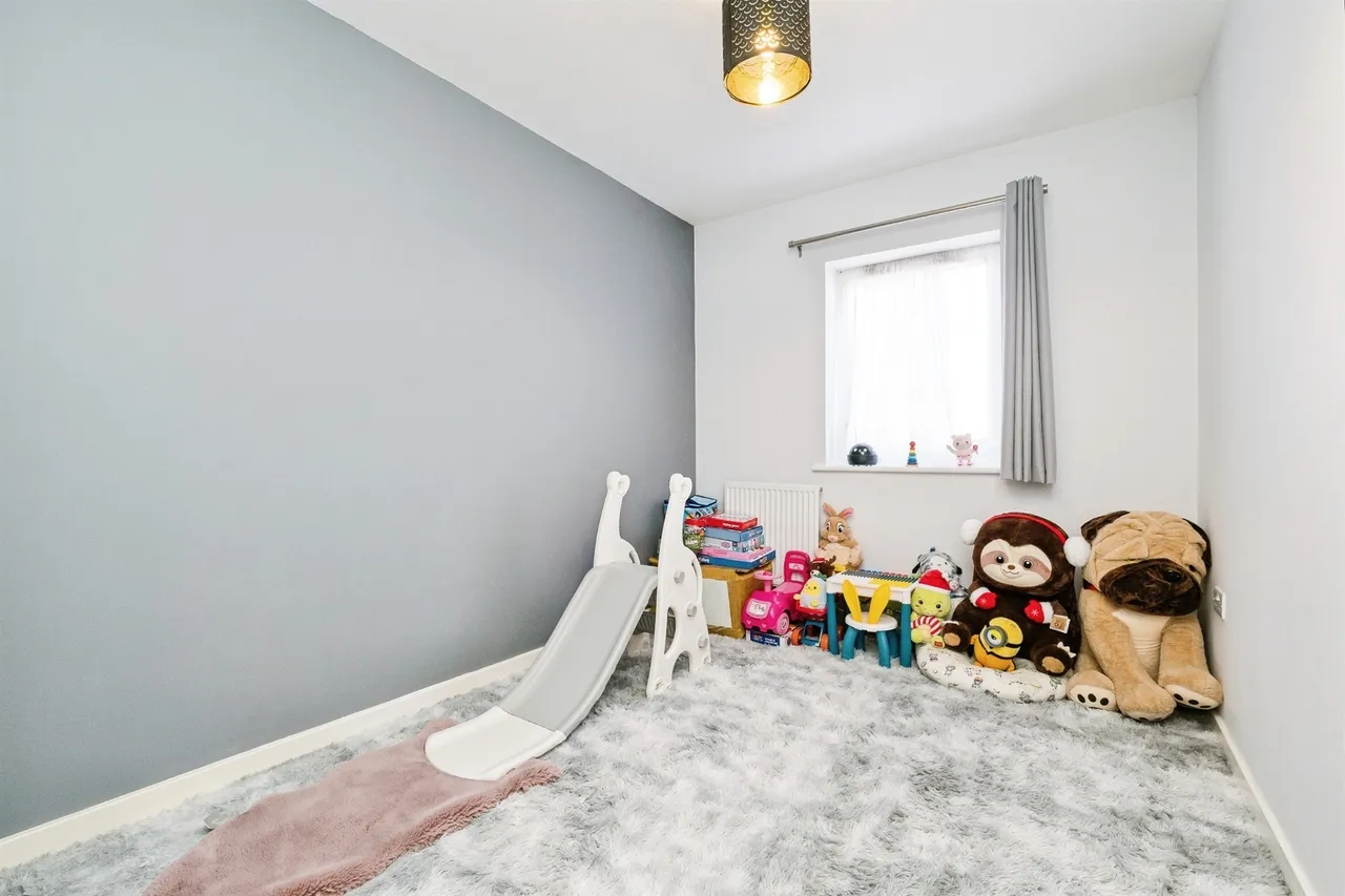Heriot Road, Rainham, RM13, photo 5