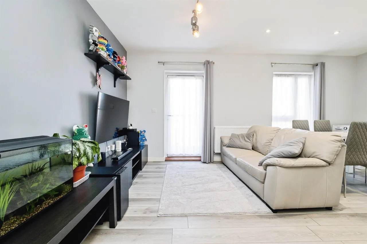Heriot Road, Rainham, RM13, photo 12