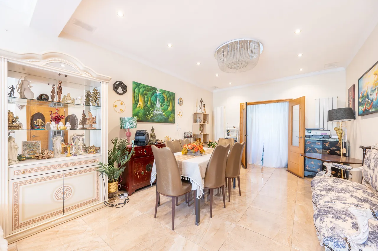 119 Cairnfield Avenue, London, photo 9