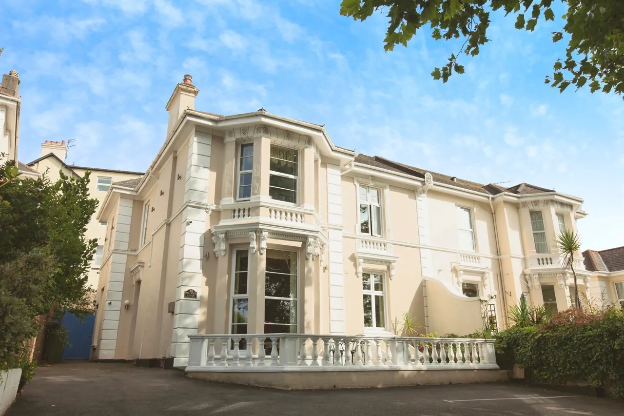9 bed house for sale, Bampfylde Road, Torquay, TQ2
