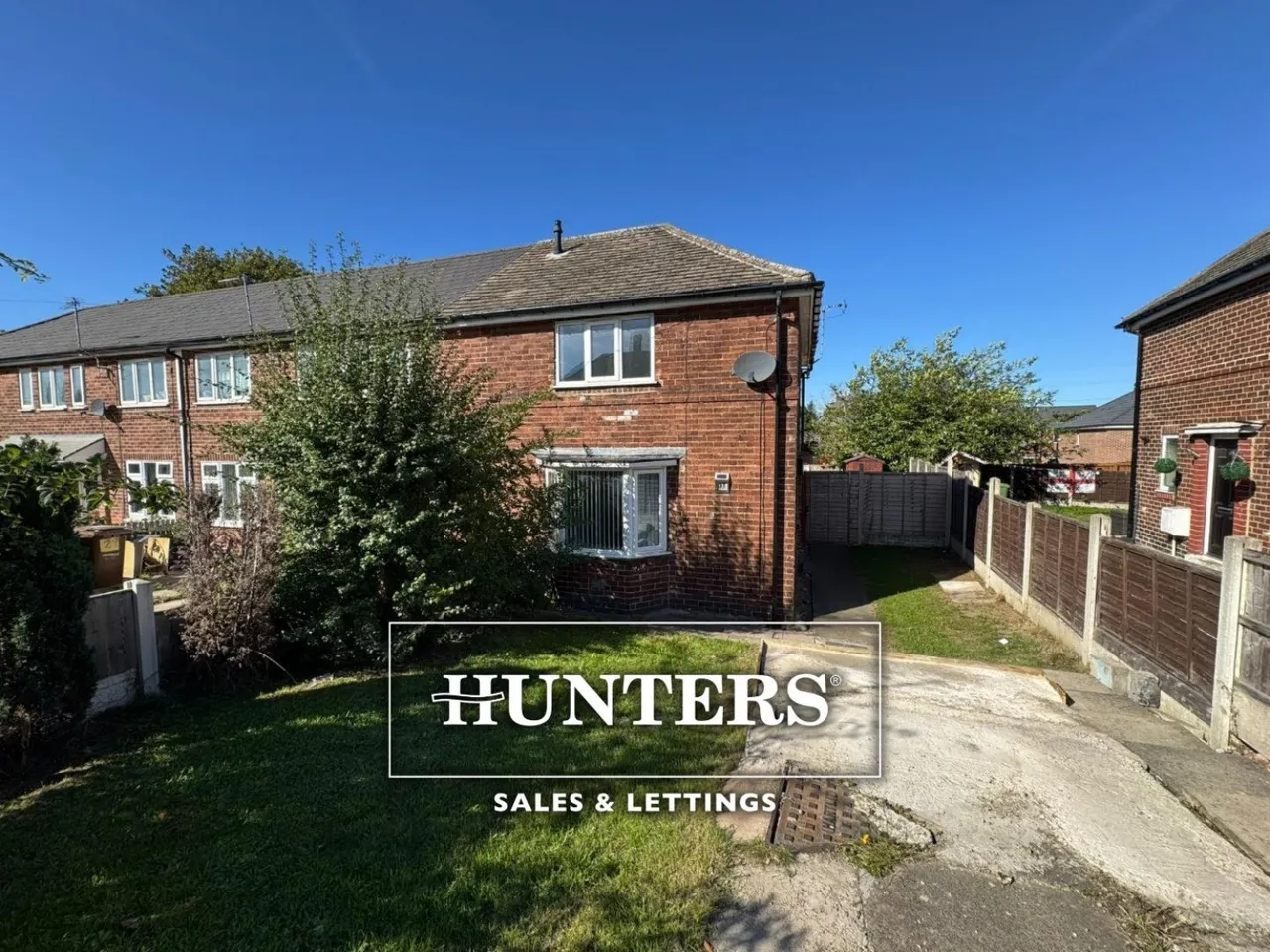 2 bed house to rent, St. Andrews Road, WF10