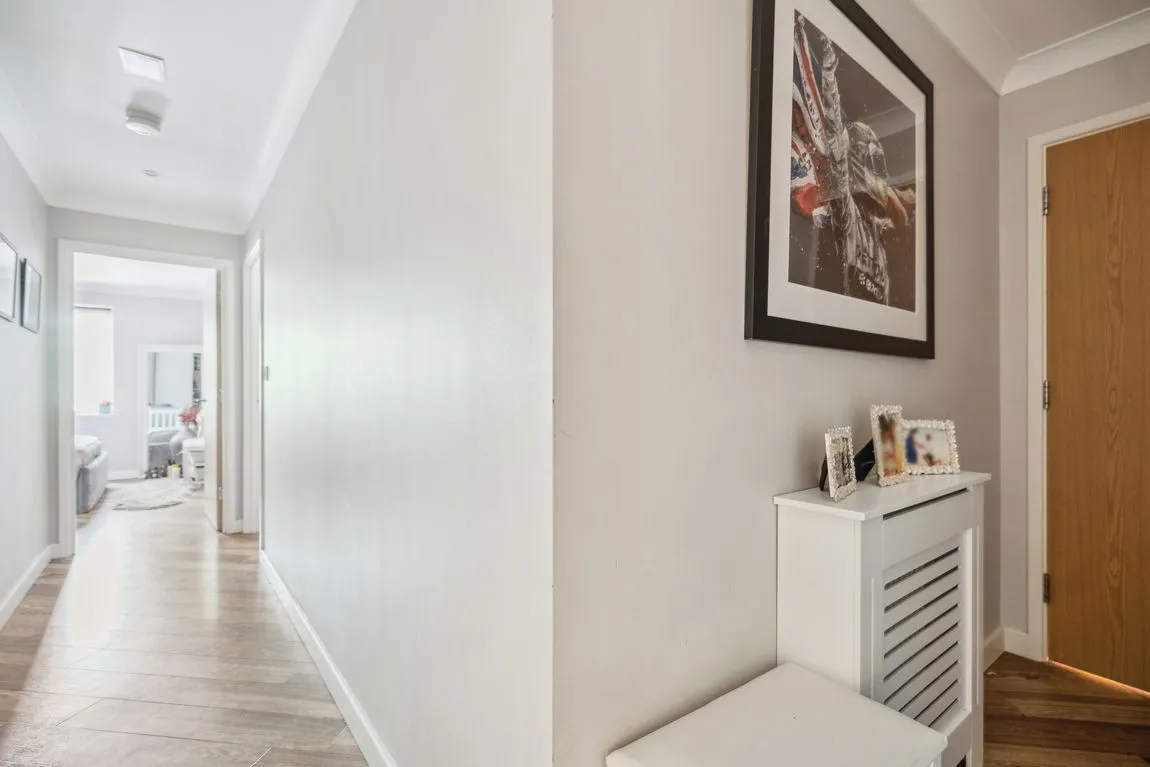 Marsh Road, Pinner, HA5, photo 10