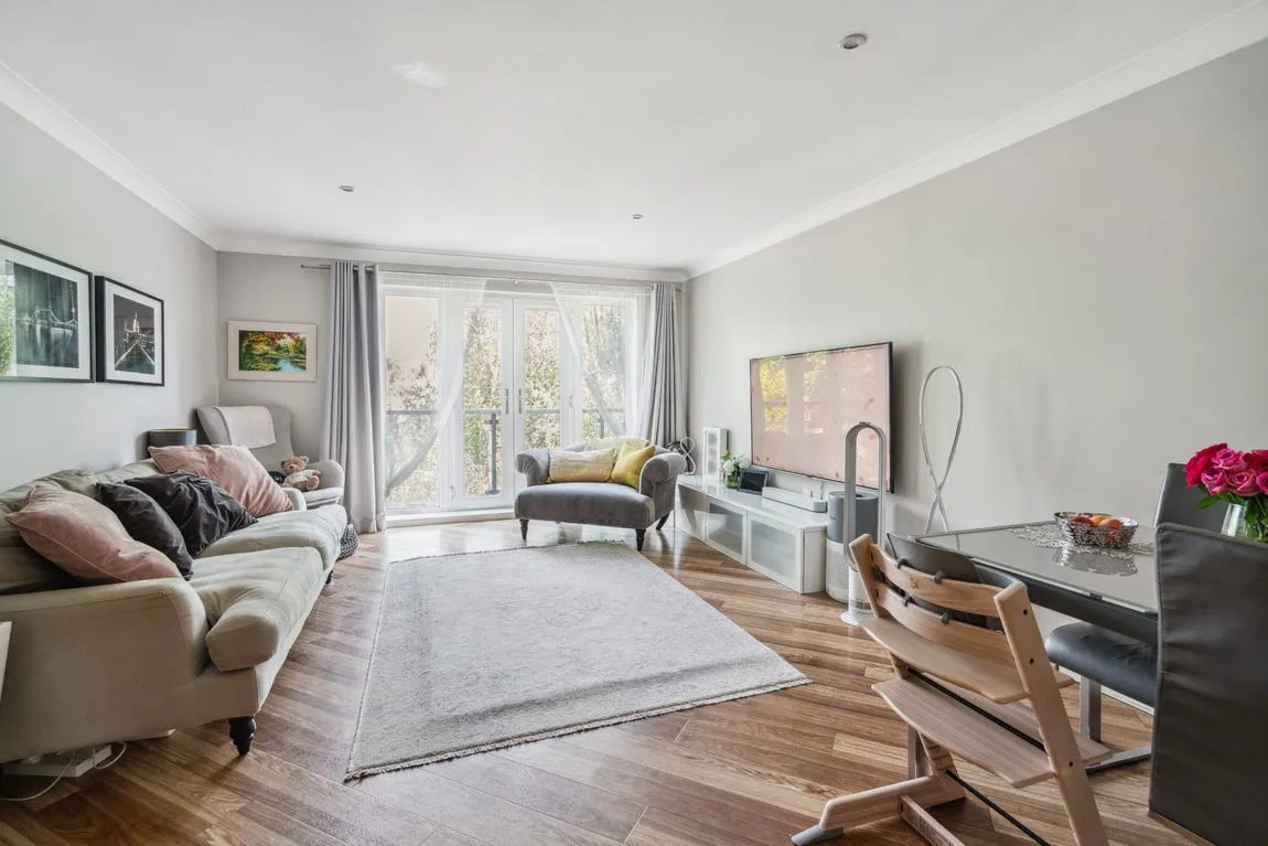 Marsh Road, Pinner, HA5, photo 14