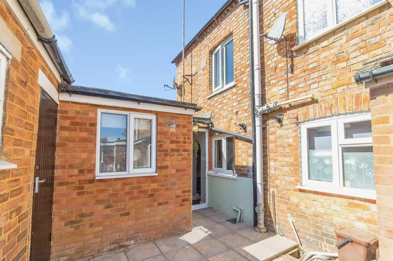 The Grove, Lidlington, MK43, photo 28