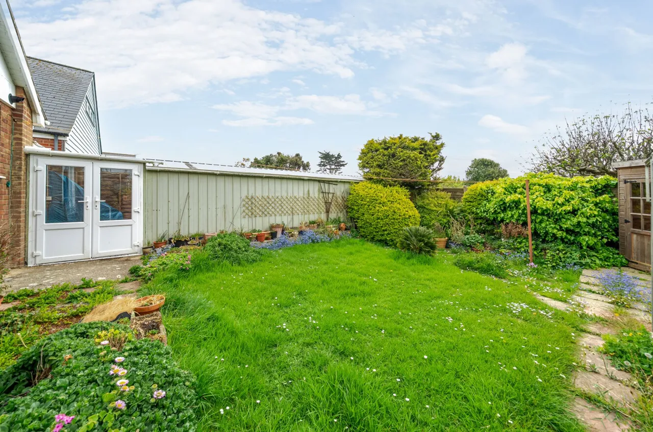 Seafield Close, East Wittering, PO20, photo 13