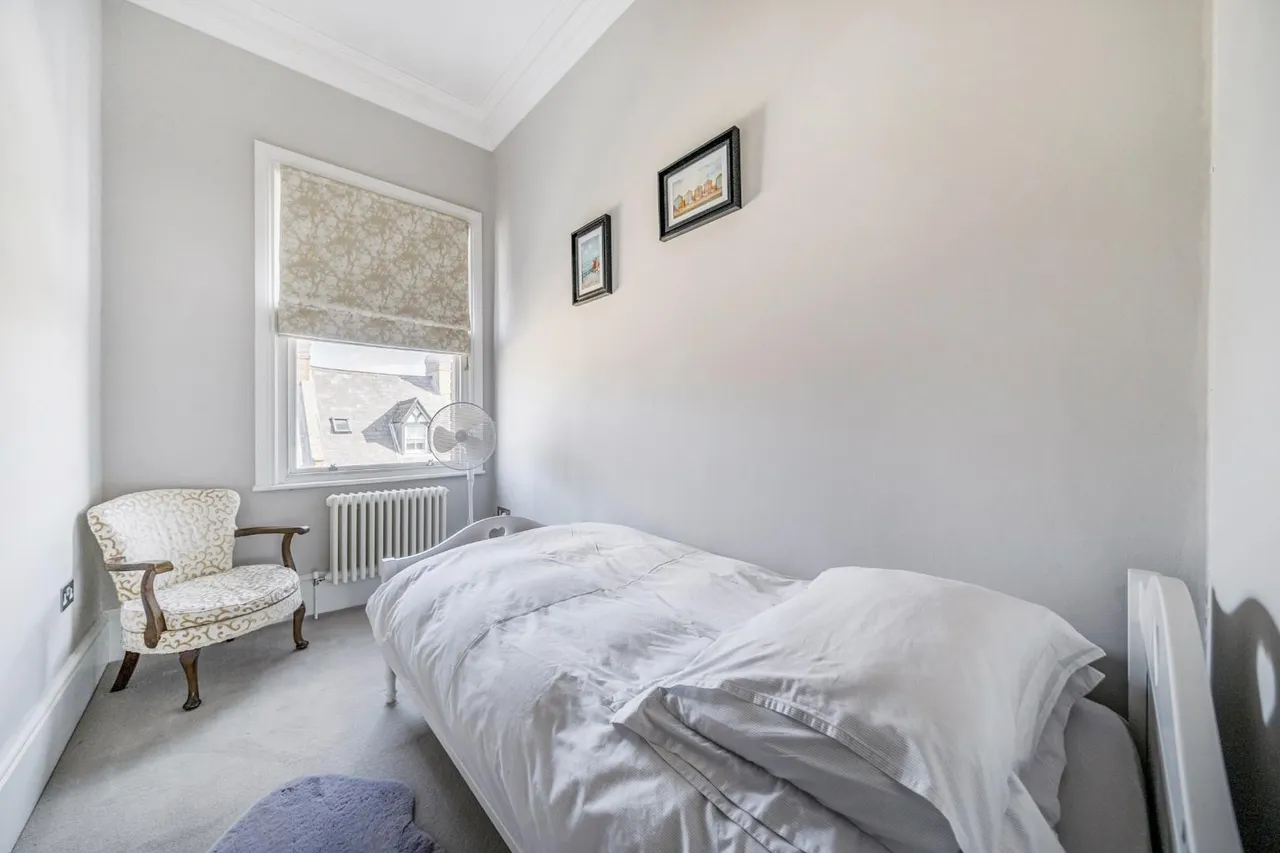 Grove Road, Windsor, photo 9