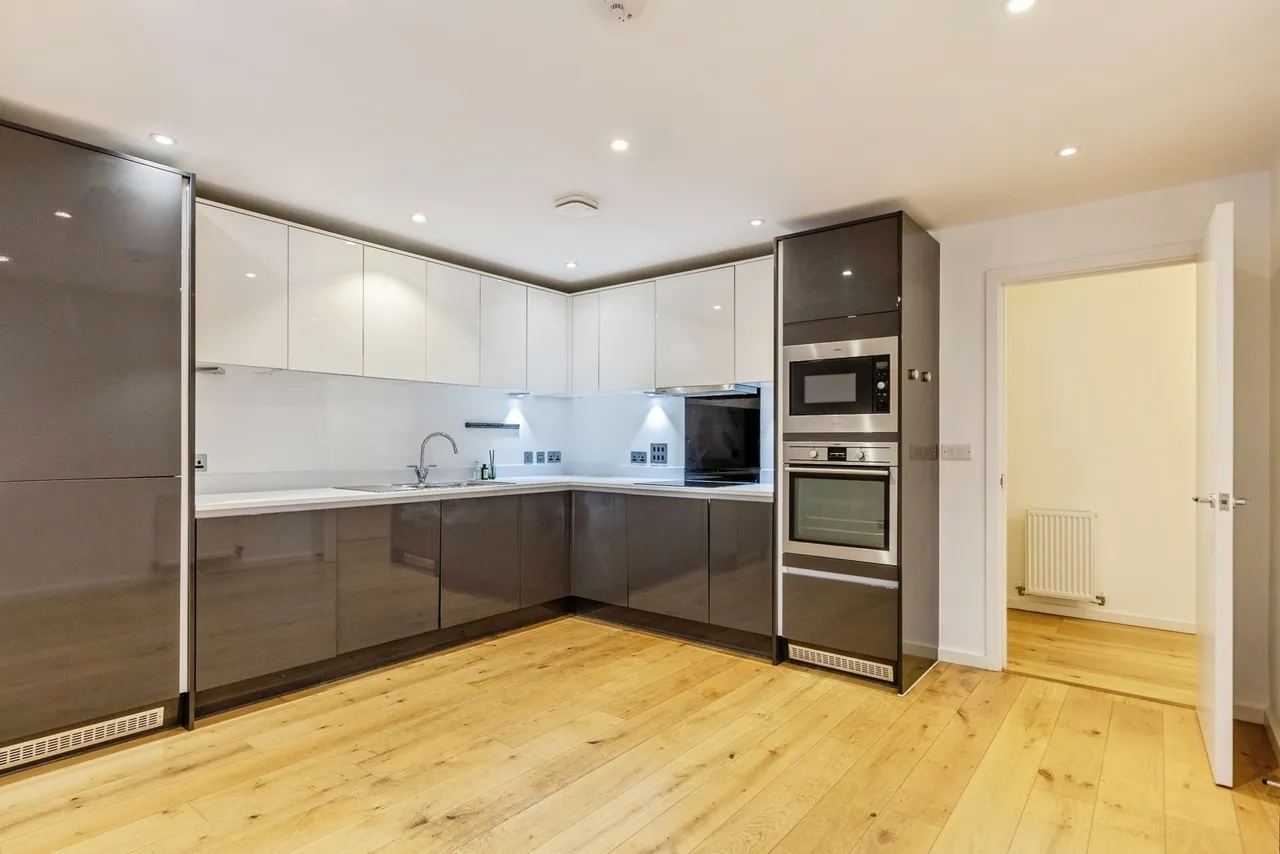 Surrey Street, Bristol, BS2, photo 2