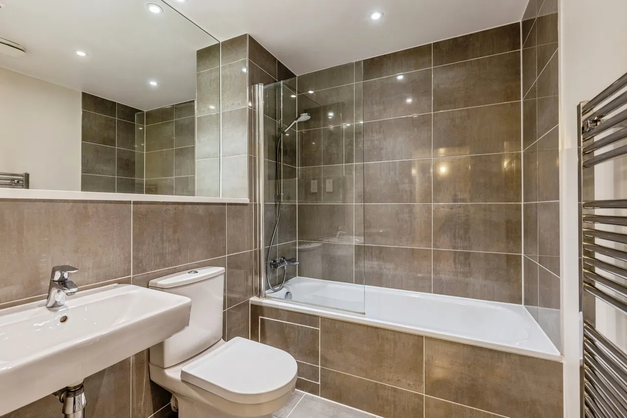 Surrey Street, Bristol, BS2, photo 8