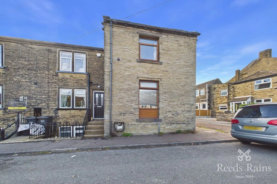 1 bed house for sale, Sod House Green, Halifax, HX3