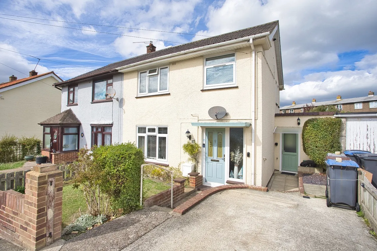 3 bed house for sale, St. Augustines Road, Deal, CT14