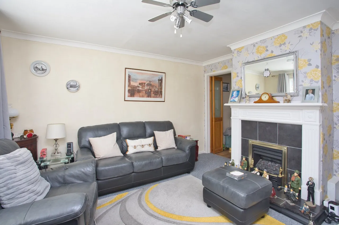 St. Augustines Road, Deal, CT14, photo 2