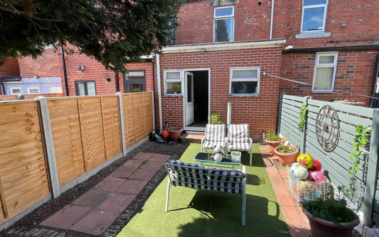 Queens Avenue Barnsley, photo 10