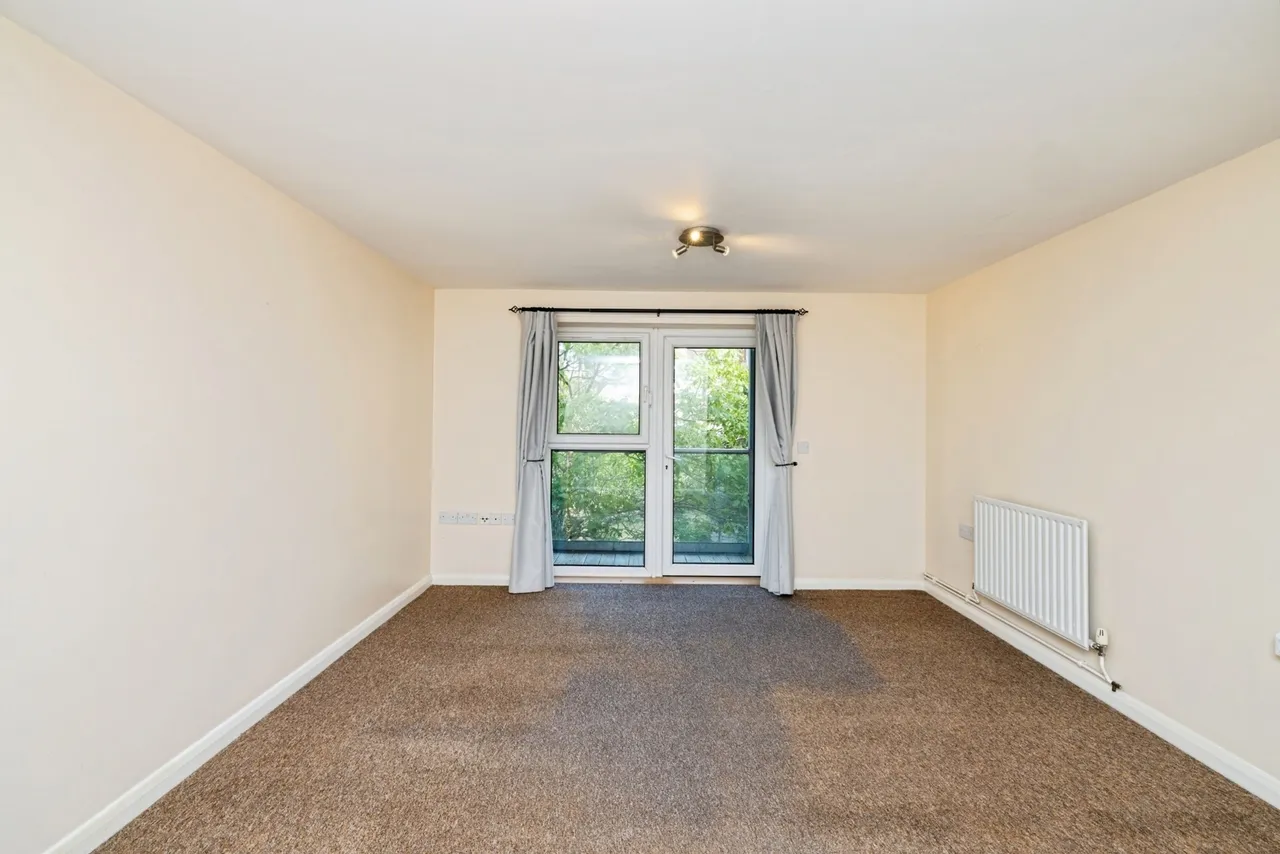 Bloomsbury House, 7 Chillington Drive, London, SW11, photo 15