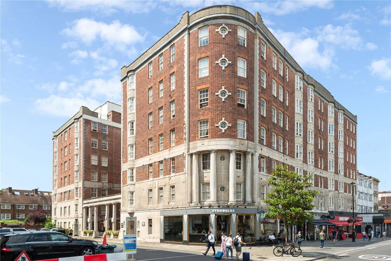 Queensway, London, W2 4RF, photo 3