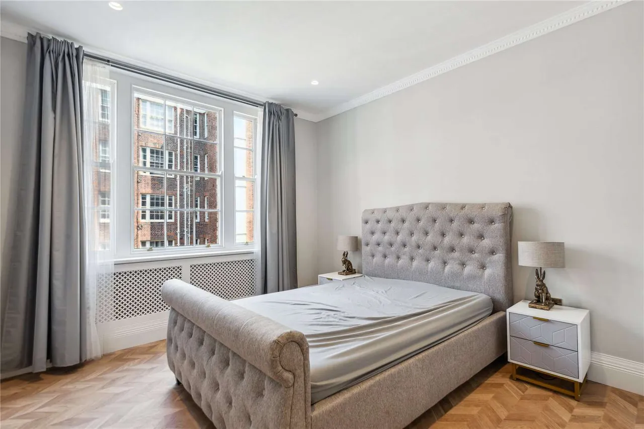 Queensway, London, W2 4RF, photo 6