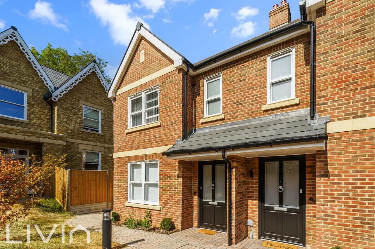 Park Road, Kenley, CR8, photo 13