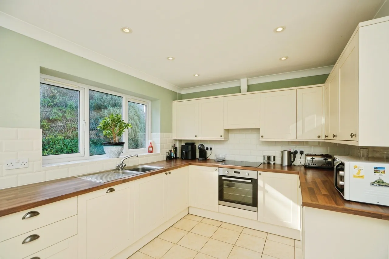 Nant Y Felin, Holyhead, LL65, photo 13