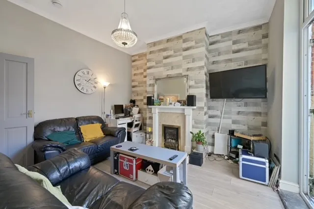 4 bed student accomodation to rent — Hesketh Street, Preston, Lancashire, PR2 2RY