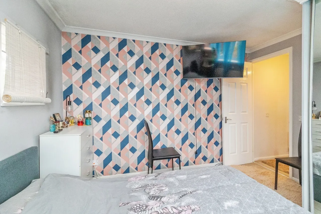 Launceston Court, Shenley Church End, Milton Keynes, Buckinghamshire, MK5, photo 10
