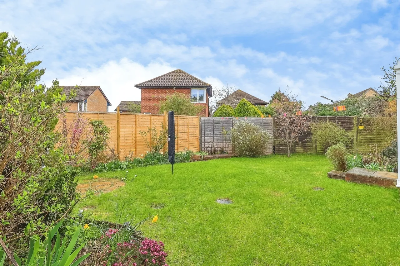 Launceston Court, Shenley Church End, Milton Keynes, Buckinghamshire, MK5, photo 17