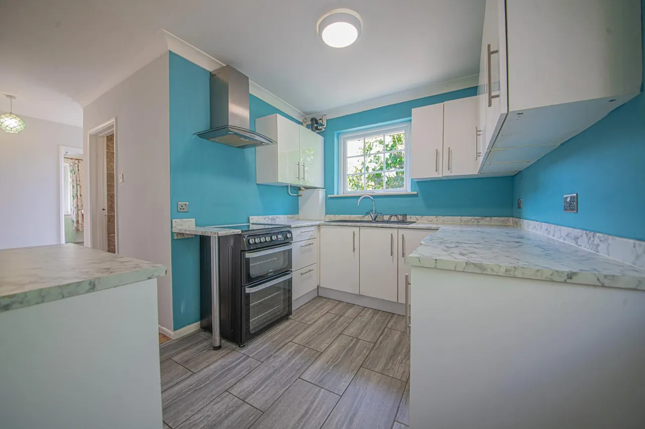 Boyatt Crescent, Allbrook, Eastleigh, Hampshire, SO50 4LP, photo 6