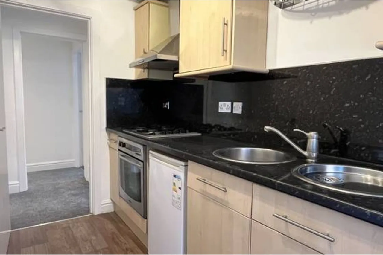 Cearns Road, Prenton, CH43, photo 7