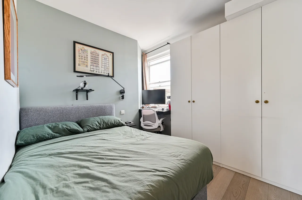 Flat 3, 158-160 Kennington Park Road, London, photo 8