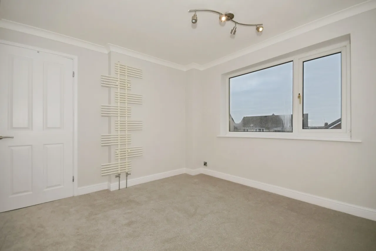 Millbank Close, High Green, Sheffield, S35, photo 9