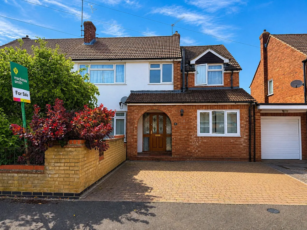 3 bed house for sale — Farm Road, Aldershot, Hampshire, GU12 4UQ