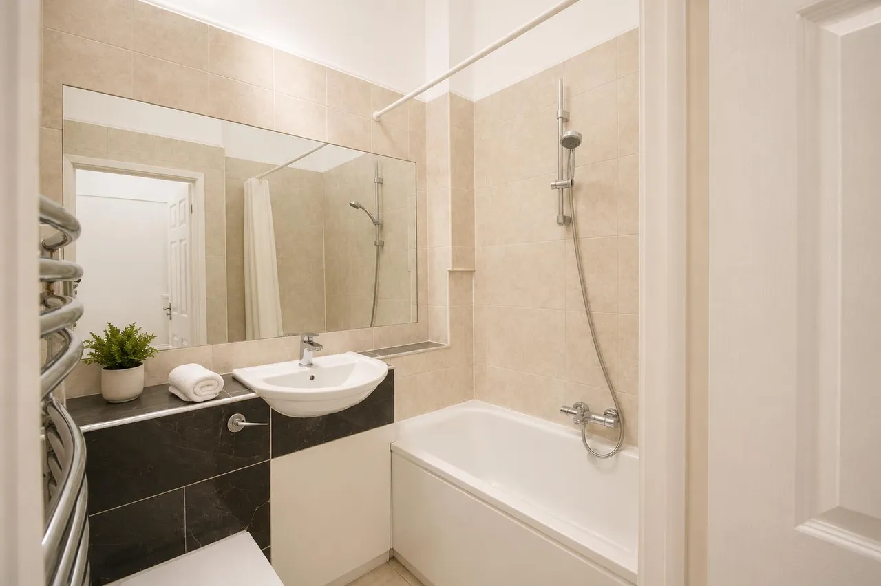 Chartfield Avenue, London, SW15, photo 10