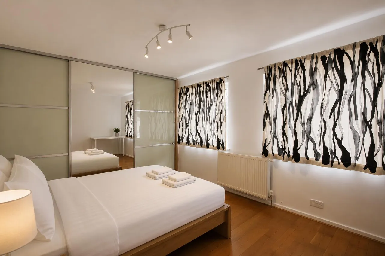 Chartfield Avenue, London, SW15, photo 4