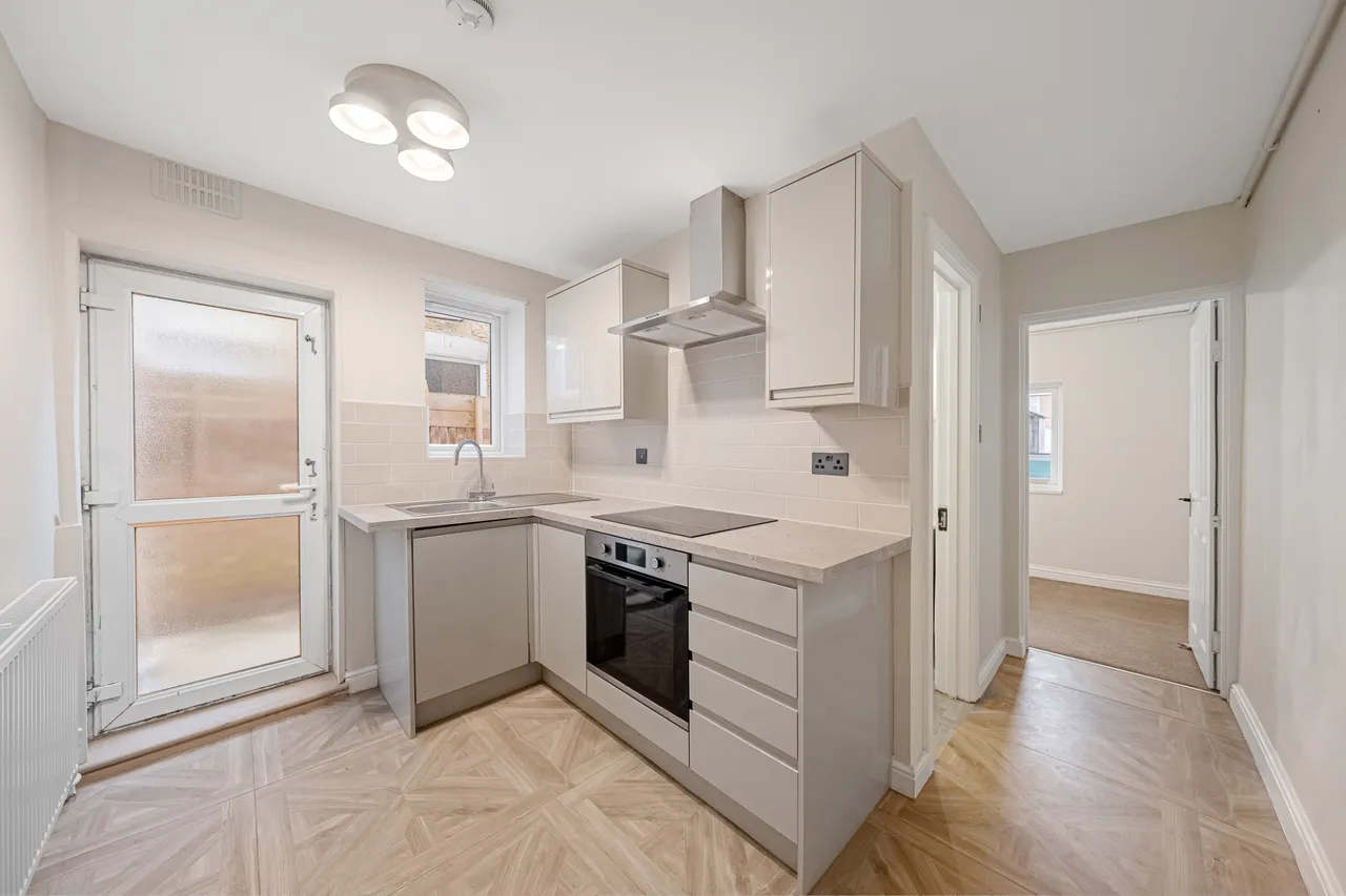 Athol Road, Erith, DA8 1PT, photo 6
