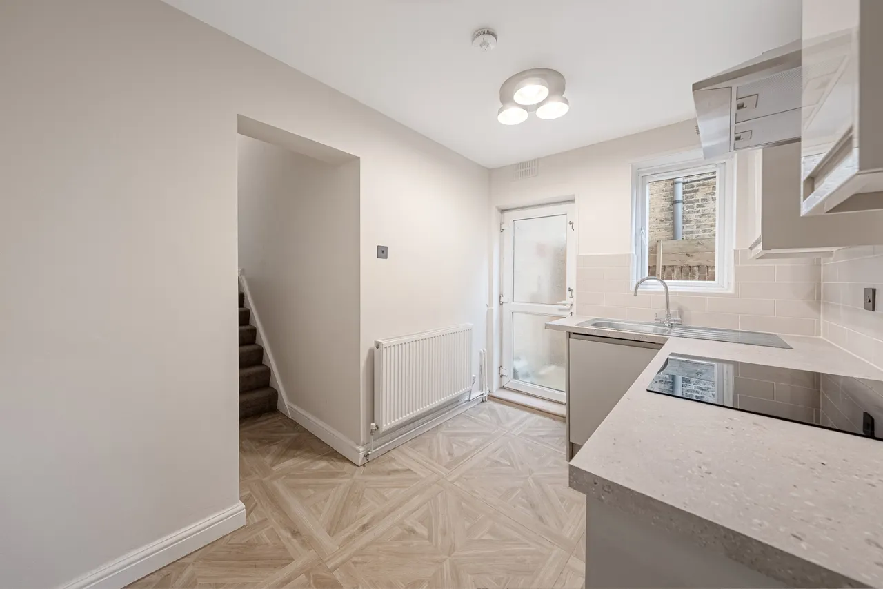 Athol Road, Erith, DA8 1PT, photo 8