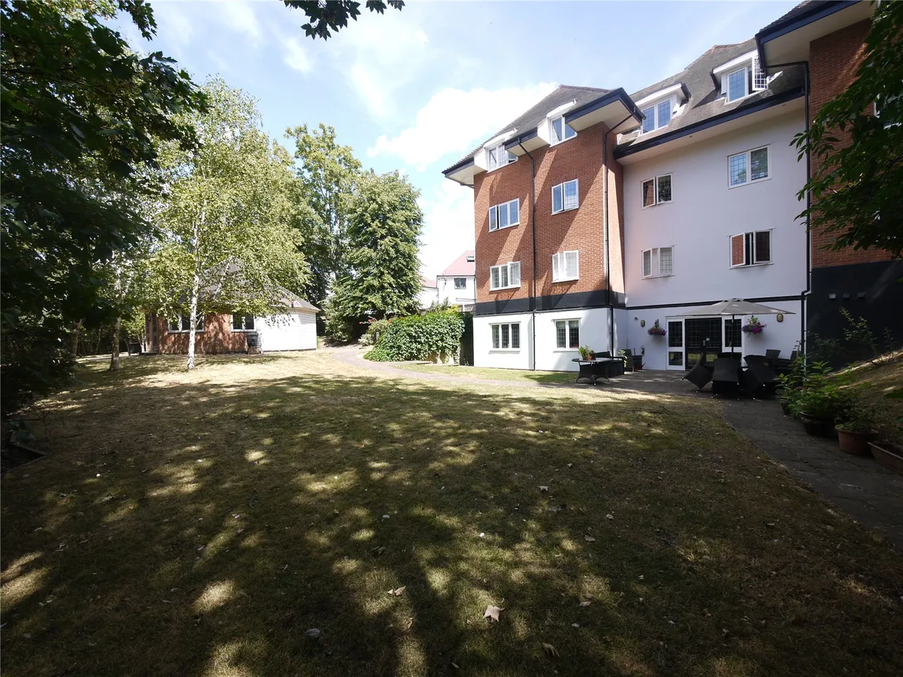 1 bed flat for sale, High Street, Ongar, CM5