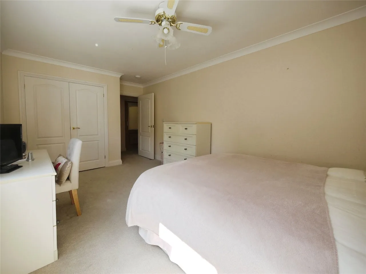 High Street, Ongar, CM5, photo 5