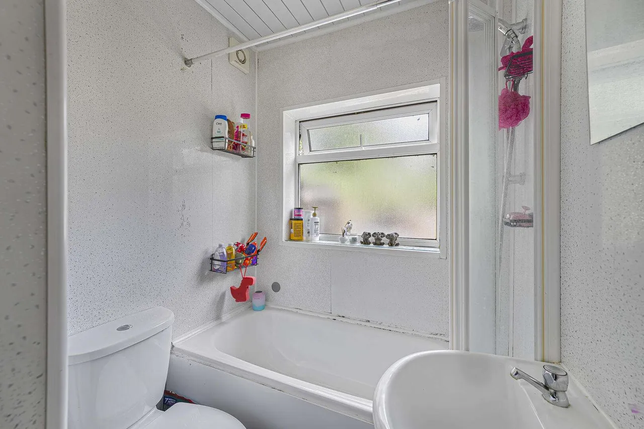 Shirley Close, Dartford, DA1, photo 7