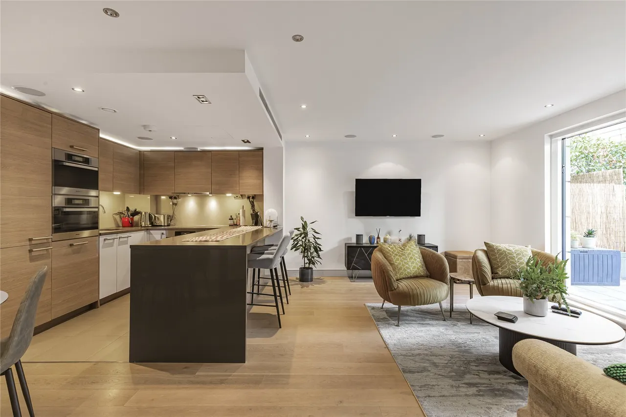 2 bed flat for sale — Doulton House, 11 Park Street, Fulham, London, SW6
