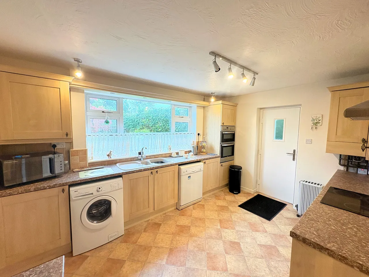Southlands Road, Crewe, photo 12